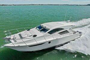 2018 Mares 47 Outboard Express Catamaran thumbnail 78