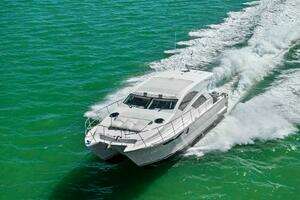 2018 Mares 47 Outboard Express Catamaran thumbnail 83