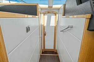 2018 Mares 47 Outboard Express Catamaran thumbnail 10