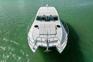 2018 Mares 47 Outboard Express Catamaran thumbnail 65