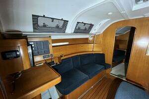 1999 Beneteau First 42s7 thumbnail 12
