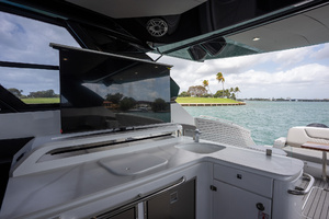 50FT (15.24M) CRUISERS YACHTS