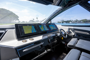 2024 Cruisers Yachts 50 GLS thumbnail 21
