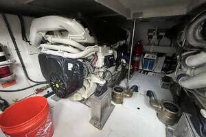 2015 Azimut 54 FLY thumbnail 19