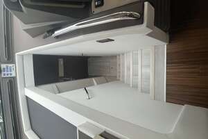 2015 Azimut 54 FLY thumbnail 10