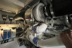 54FT (16.46M) AZIMUT