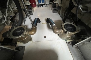 54FT (16.46M) AZIMUT