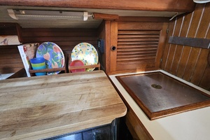 Lady Suzanne 33ft Hans Christian Yacht For Sale