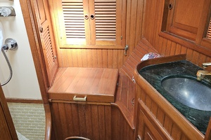 Lady Suzanne 33ft Hans Christian Yacht For Sale