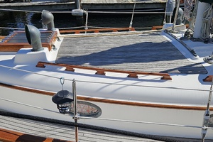 Lady Suzanne 33ft Hans Christian Yacht For Sale