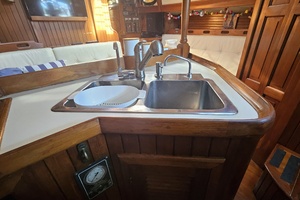 Lady Suzanne 33ft Hans Christian Yacht For Sale