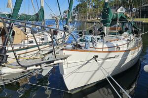 Lady Suzanne 33ft Hans Christian Yacht For Sale