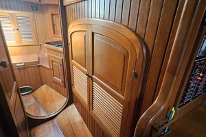 Lady Suzanne 33ft Hans Christian Yacht For Sale