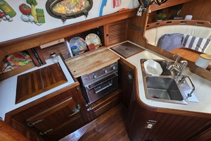 Lady Suzanne 33ft Hans Christian Yacht For Sale