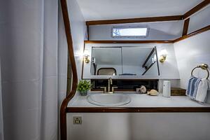 NEX T SEA 44ft Gulfstar Yacht For Sale