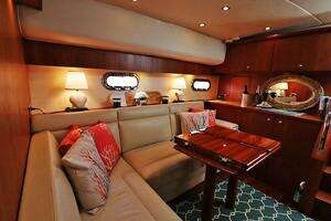 2009 Tiara Yachts Sovran 4300 thumbnail 12