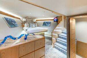 1997 Broward Raised Pilothouse thumbnail 71