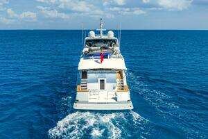 1997 Broward Raised Pilothouse thumbnail 5