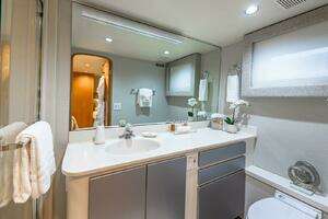 1997 Broward Raised Pilothouse thumbnail 72