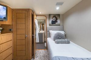 Margate 111ft Broward Yacht For Sale