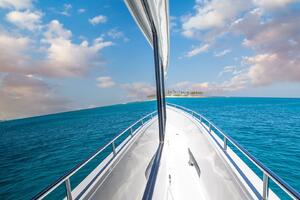 Margate 111ft Broward Yacht For Sale