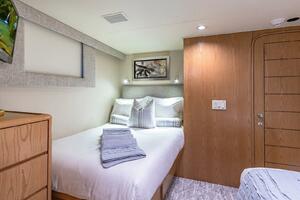 Margate 111ft Broward Yacht For Sale