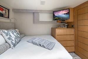 Margate 111ft Broward Yacht For Sale