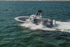 2016 Metal Shark 42 Fearless thumbnail 2