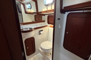 Quest 40ft Legacy Yacht For Sale