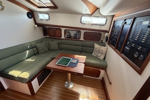 Quest 40ft Legacy Yacht For Sale