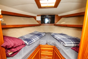 MORNING DEW 37ft Egg Harbor Yacht For Sale