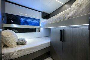 2019 Azimut S7 thumbnail 128