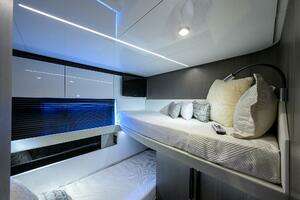 2019 Azimut S7 thumbnail 127