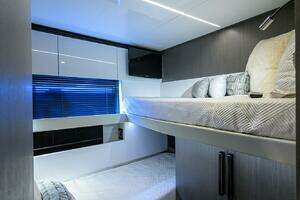 2019 Azimut S7 thumbnail 126
