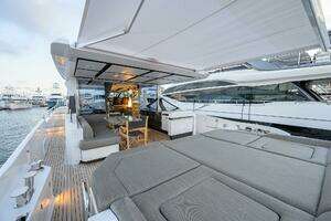 2019 Azimut S7 thumbnail 38