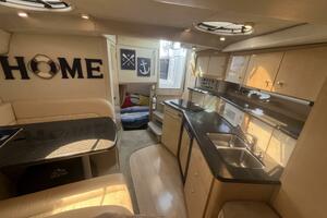 33ft Maxum Yacht For Sale
