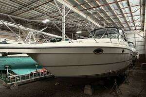 2001 Maxum 3300 SCR thumbnail 44