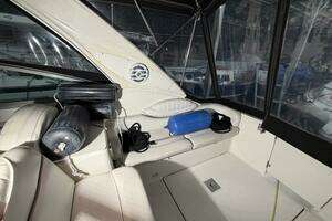 2001 Maxum 3300 SCR thumbnail 49