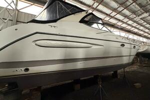 33ft Maxum Yacht For Sale