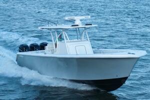 37ft SeaHunter Yacht For Sale