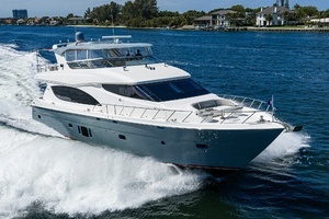 2013 Hatteras 80 Motor Yacht thumbnail 78