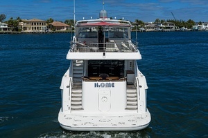 2013 Hatteras 80 Motor Yacht thumbnail 71