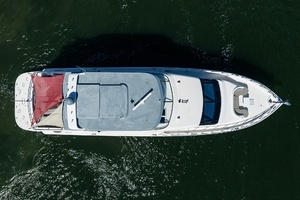 2013 Hatteras 80 Motor Yacht thumbnail 74