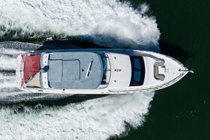 2013 Hatteras 80 Motor Yacht thumbnail 90