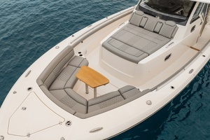 2017 Pursuit S 408 Sport thumbnail 8