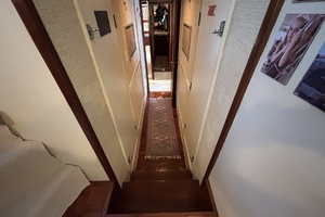 Miles Away 53ft Hatteras Yacht For Sale