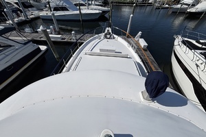 Miles Away 53ft Hatteras Yacht For Sale