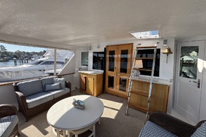 Miles Away 53ft Hatteras Yacht For Sale