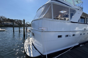 Miles Away 53ft Hatteras Yacht For Sale