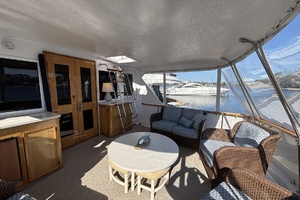 Miles Away 53ft Hatteras Yacht For Sale